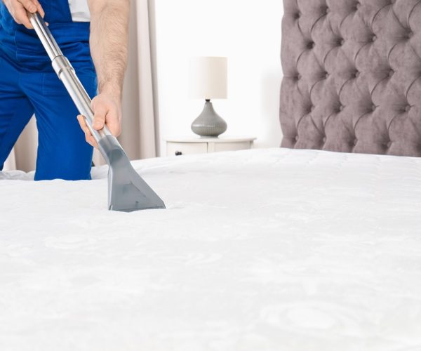 mattress-cleaning-2-1